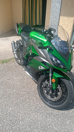 Kawasaki z1000sx 2019 con 15.000 km