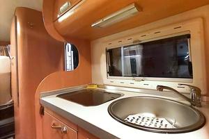 Camper semi-integrale JOINT SPECELINE 146