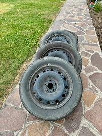 Gomme estive con cerchi in ferro R15 185 60