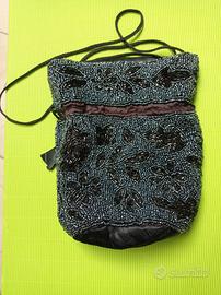 borsetta con perline 