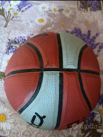 Kipsta pallone basket B300
