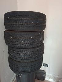 pneumatici invernali 225/50 R18