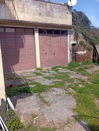 Garage doppia entrata