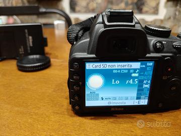 Fotocamera Nikon D3100 + obbiettivo 18 - 55