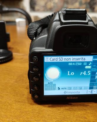 Fotocamera Nikon D3100 + obbiettivo 18 - 55