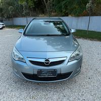 Opel Astra 1.4 100CV Sports Tourer Cosmo
