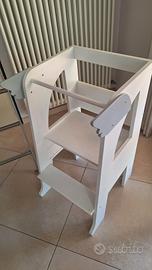 Torre montessoriana sgabello bambino