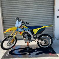 Suzuki Valenti RM-Z 250
