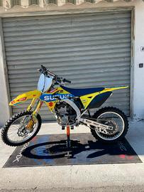 Suzuki Valenti RM-Z 250