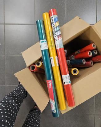15 rotoli coprilibro colori assortiti