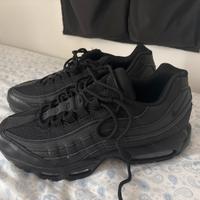 air max 95 triple black