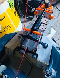 Supporto di poppa elettrico TRIM per motore kayak
