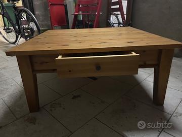 Tavolino in legno