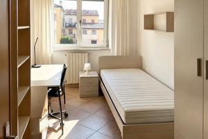 Stanza ristrutturata in Borgo Roma