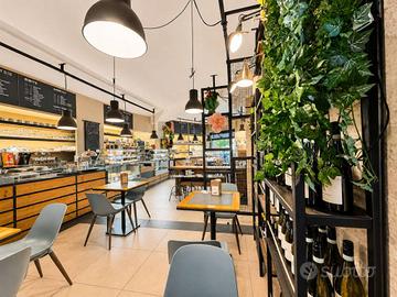 Attività / Licenza di 200 m² a Mortara