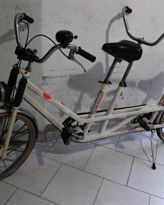 bici tandem a due