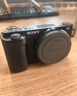 Sony ZV-E10 4K – corpo macchina + scatola e access