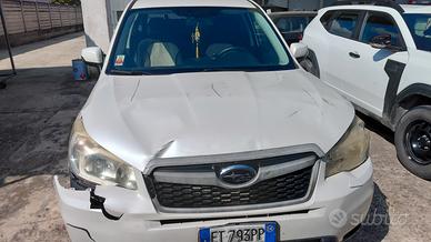 Subaru  Forester 