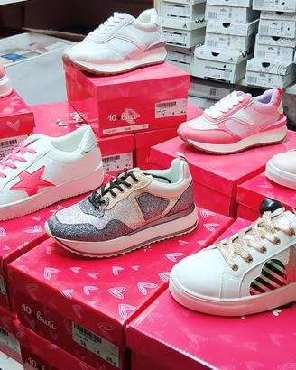 scarpe dal 31 al 37  in stock 10 baci