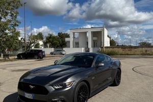 Ford Mustang Fastback 5.0 V8 TiVCT aut. GT