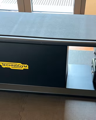 Technogym Bench