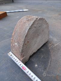 Mattoni tondi rossi decorativi