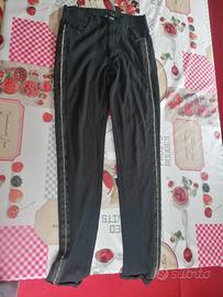pantaloni 