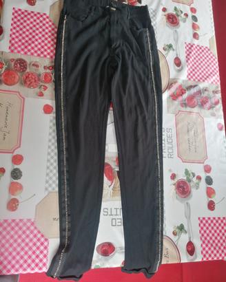 pantaloni 