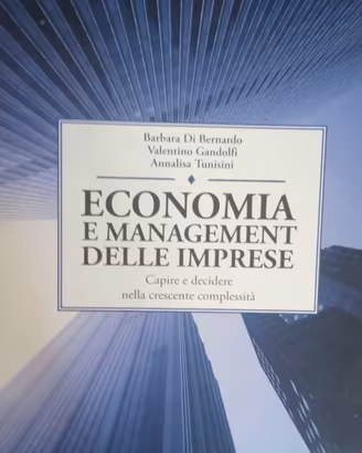 Libro universitario di economia e management 