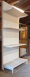 Scaffalature di varie dimensioni