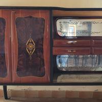 Antico comò credenza vetrina cassettiera radica