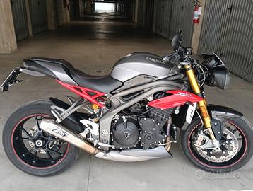 Triumph Speed Triple 1050 R - 2017