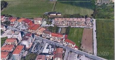 Immobile in asta di 66 m² con 4 locali e box auto 