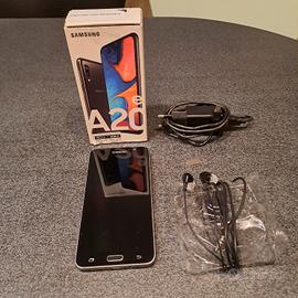 Smartphone Samsung J7