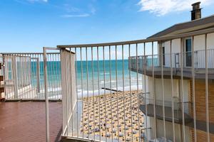 Quadrilocale/vista mare/18.04-30.05/p.marconi