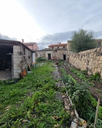 Terreno con Rudere da ristrutturare