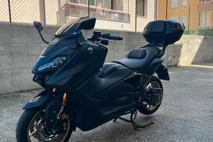 Yamaha Tmax Tech Max 560