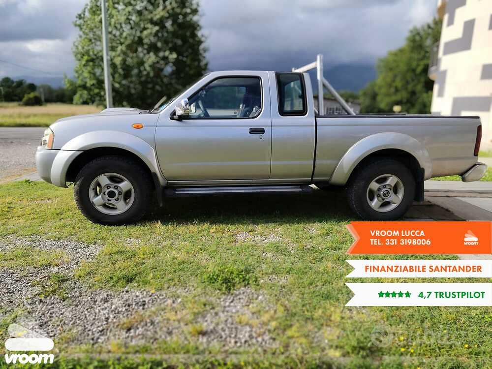 Nissan Np300 2009 photo 2