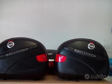 Coppia valigie Givi keyless E41