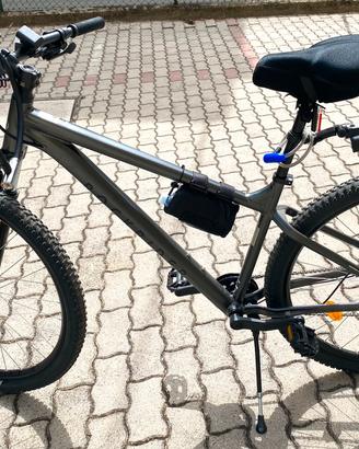 Bici uomo mountain bike XL 29” pari al nuovo