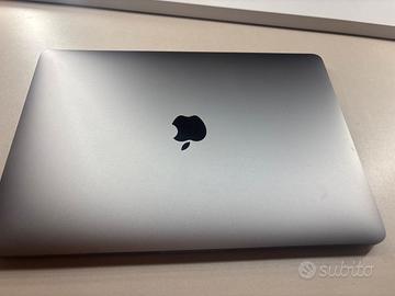 Mac book pro 13” 2017