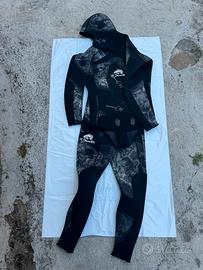 Muta C4 H. Dessault camo backside