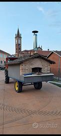 Forno a legna per pizze su rimorchio