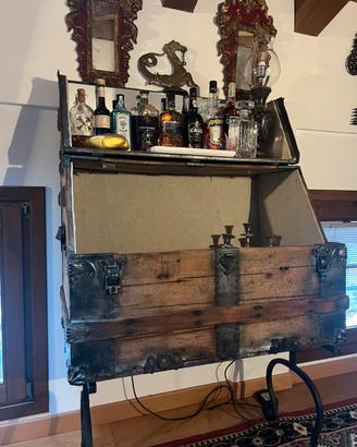 Baule bar