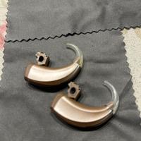 Protesi acustiche per non udentii