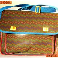 MISSONI Vintage 1980 Borsa Postina Vinile NUOVA