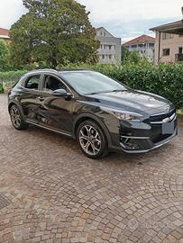 Kia Xceed 1000 
