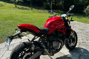 Ducati Monster 821