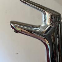 Rubinetto miscelatore IS per lavabo