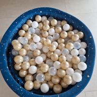 piscina soffice per bambini con palline 